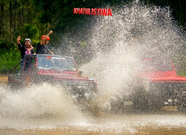 Offroad Batu di Air Terjun Coban Talun