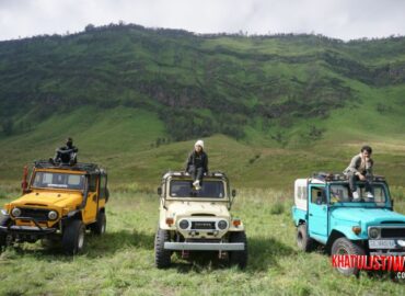 Savana Bromo menyajikan pemandangan hijau sepanjang mata memandang